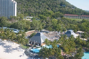The Outrigger Resort Centre on Hamilton Island in the Whitsundays was re-roofed using LYSAGHT CUSTOM ORB® made from COLORBOND® Ultra steel in colour Woodland Grey® and LYSAGHT TOPSPAN® 61 battens.